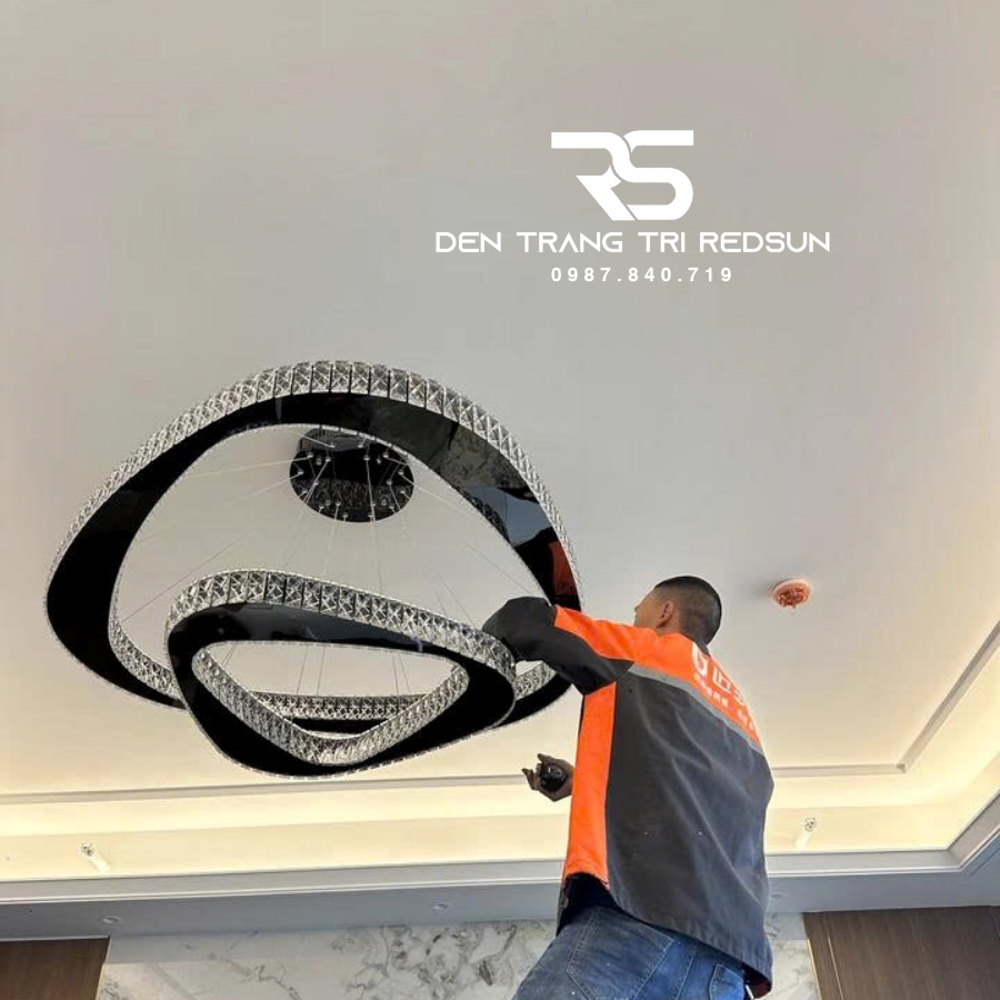 Đèn Chùm Trang Trí Phòng Khách, Sảnh Chờ, Phòng Ăn Chất Liệu Pha Lê Phong Cách Italia DCP-003