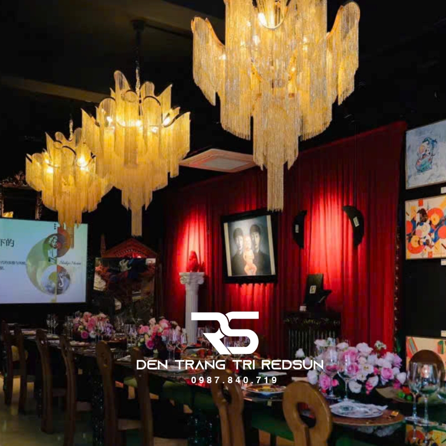 Đèn Chùm Pha Lê Tua Rua Trang Trí Phòng Khách, Phòng Ăn, Sảnh Khách Sạn, Nhà Hàng Phong Cách Italia Hiện Đại DCP-009