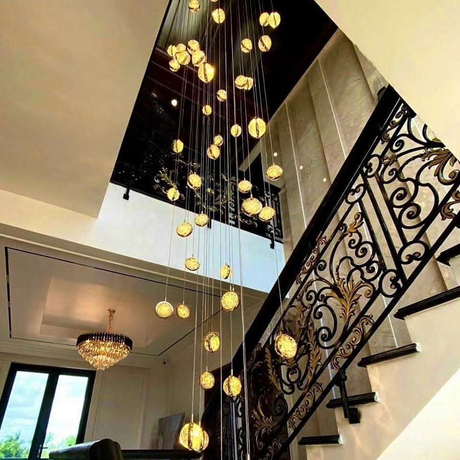 Đèn Thả Trần Hiện Đại Lắp Thông Tầng Cầu Thang, Phòng Khách, Bàn Ăn Chất Liệu Pha Lê HTK029