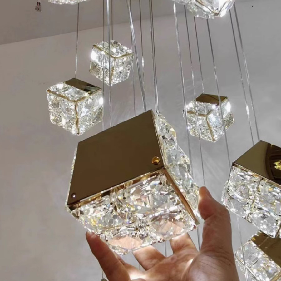 Đèn Thả Trần Lắp Phòng Khách, Phòng Ngủ, Thông Tầng Cầu Thang Hiện Đại Chất Liệu Pha Lê HTK070