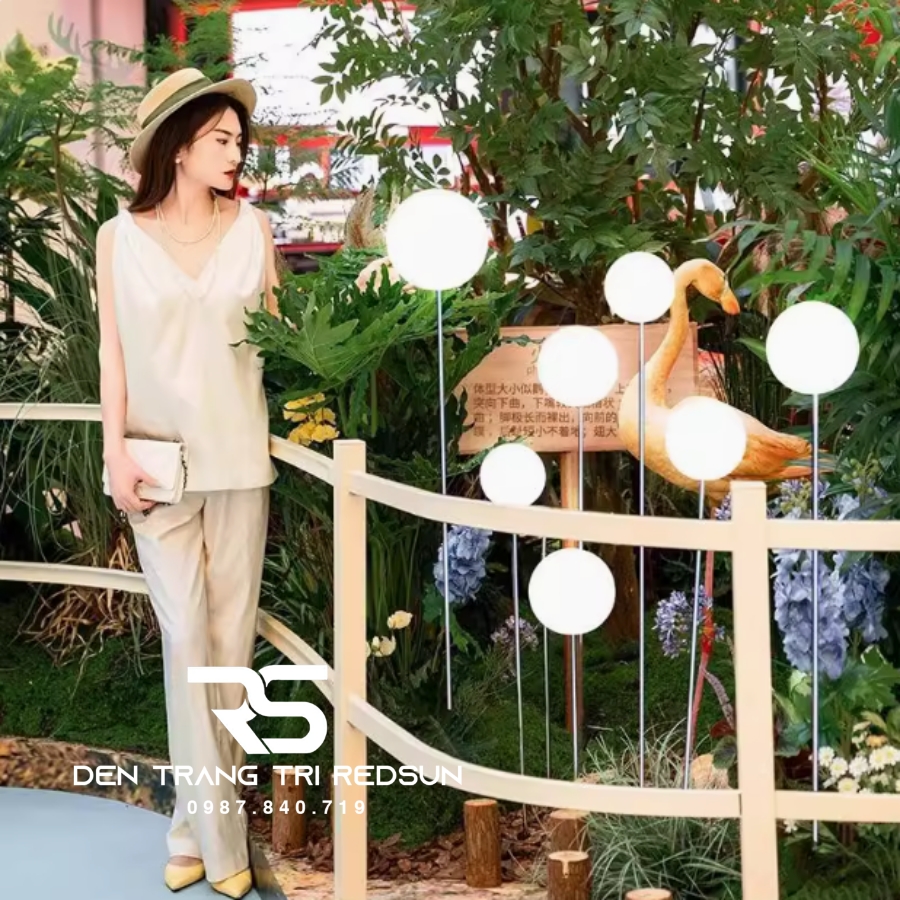 Đèn Sân Vườn Cảnh Quan Ngoài Trời Hình Cầu Trang Trí Resort, Nhà Hàng, Công Viên DSV-002