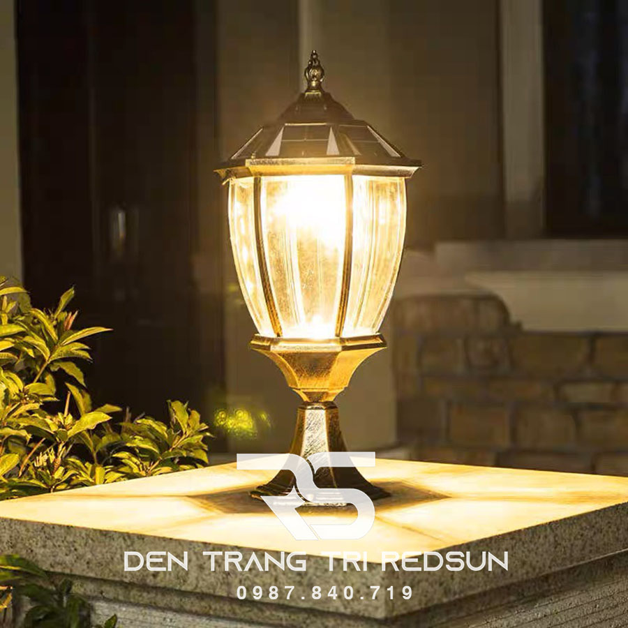 Đèn Trụ Cổng Chất Liệu Đồng DT-C8601