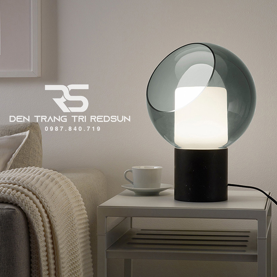 Đèn Bàn Hiện Đại Bắc Âu DB2086