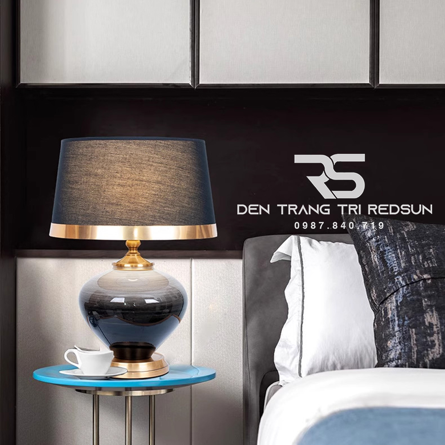 Đèn Bàn Hiện Đại DB-C8788