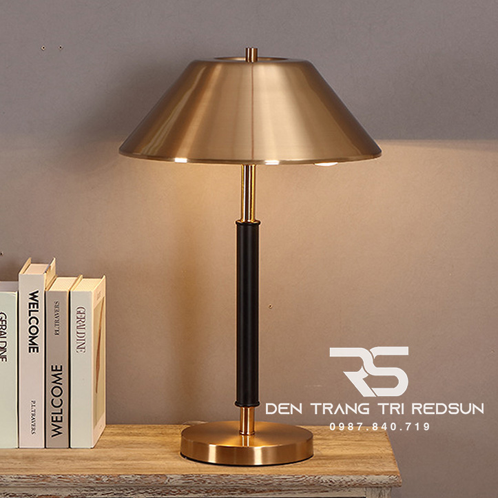 Đèn Bàn Hiện Đại Bắc Âu DB2060