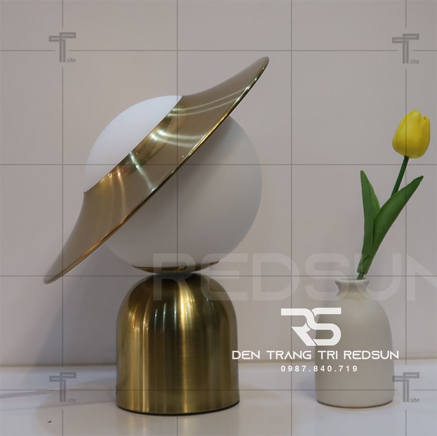 Đèn Bàn Hiện Đại Bắc Âu DB2056