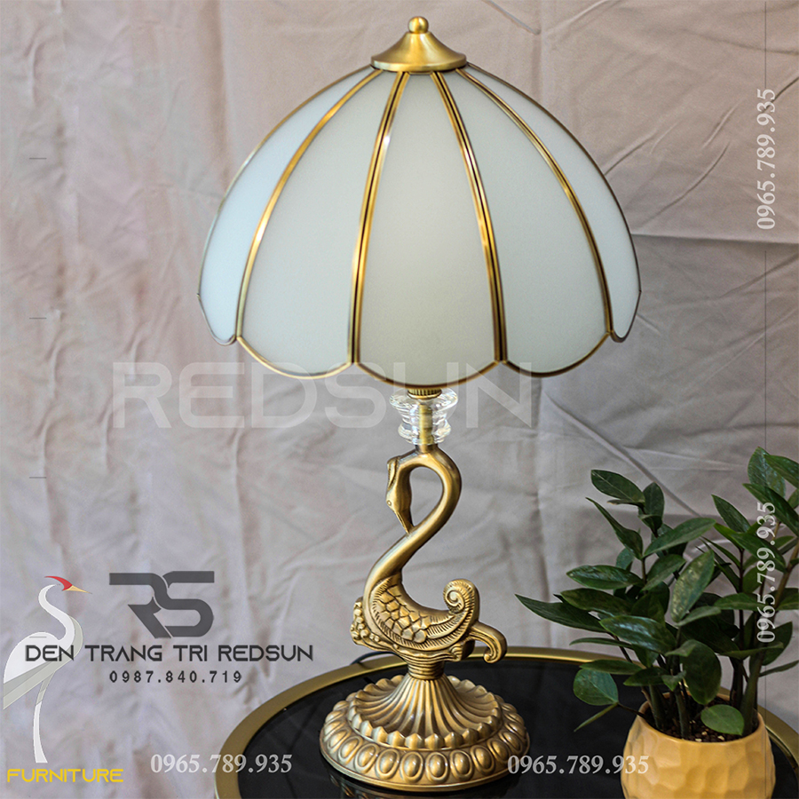 Đèn Bàn Hiện Đại DB-C504