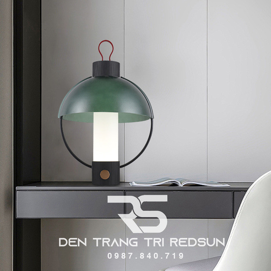 Đèn Bàn Hiện Đại DB2049