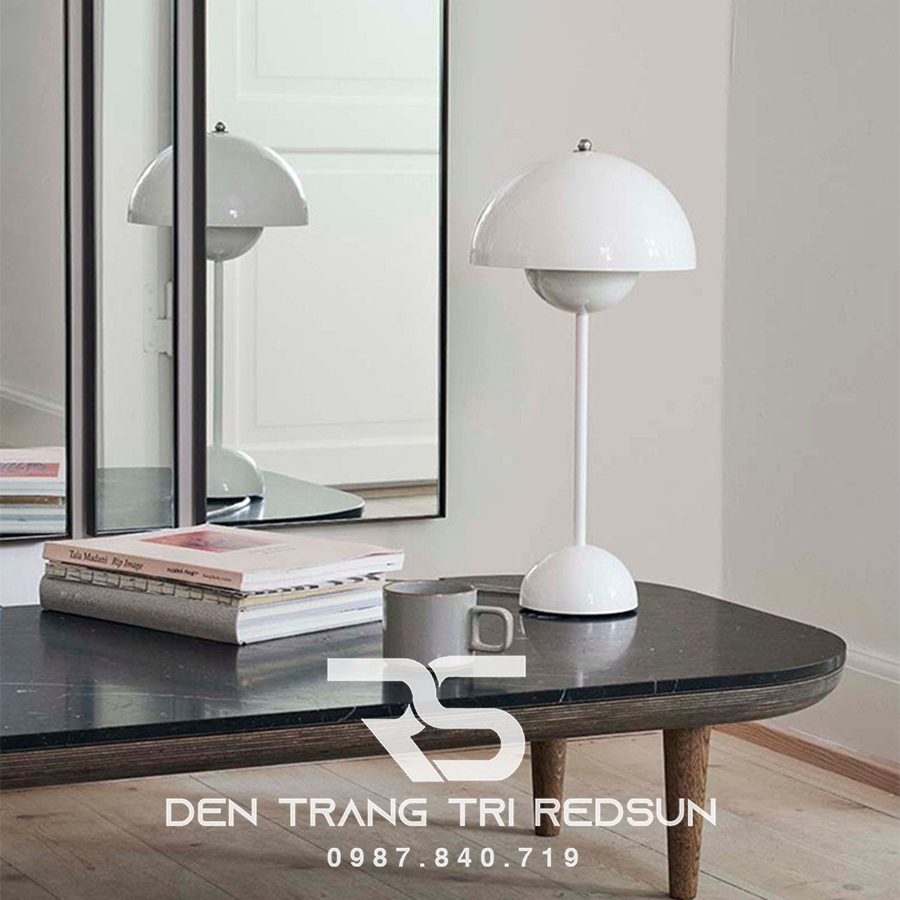 Đèn Bàn Hiện Đại Bắc Âu DB2069