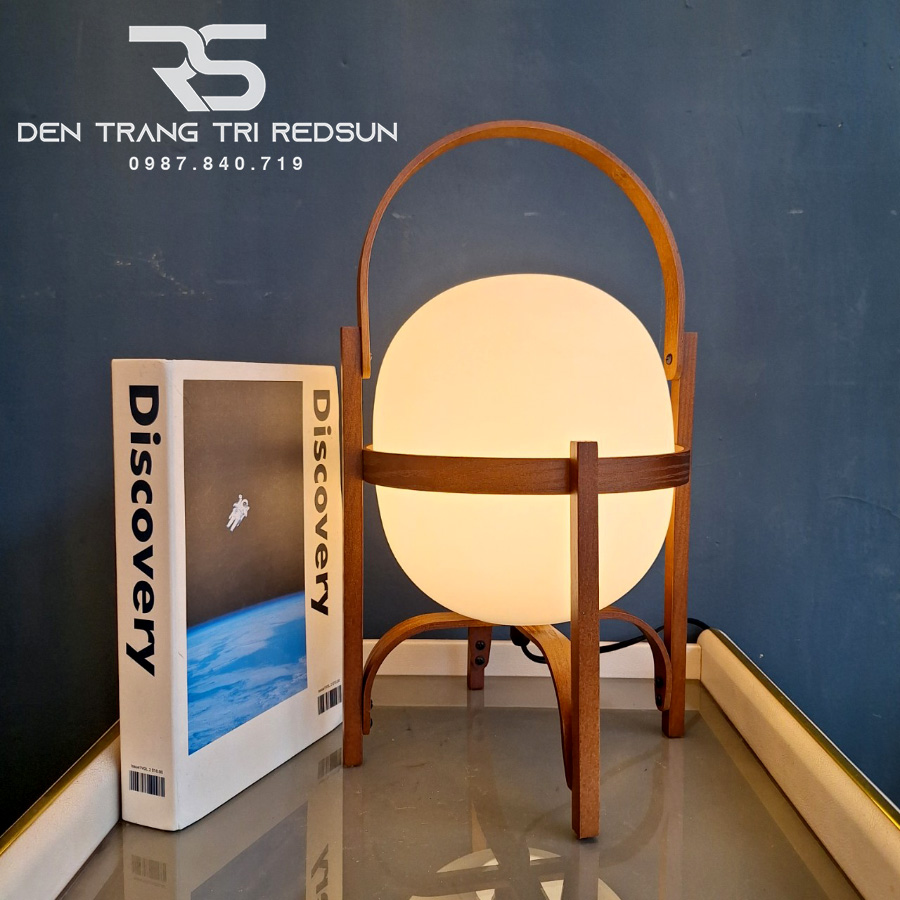 Đèn Bàn Hiện Đại Bắc Âu DB2093