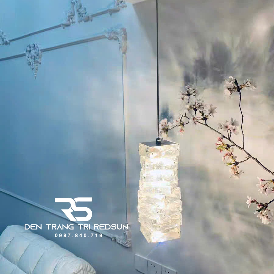 Đèn Thả Trần Lắp Phòng Khách, Phòng Ngủ, Bàn Ăn, Thông Tầng Cầu Thang Hiện Đại Chất Liệu Pha Lê HTK049