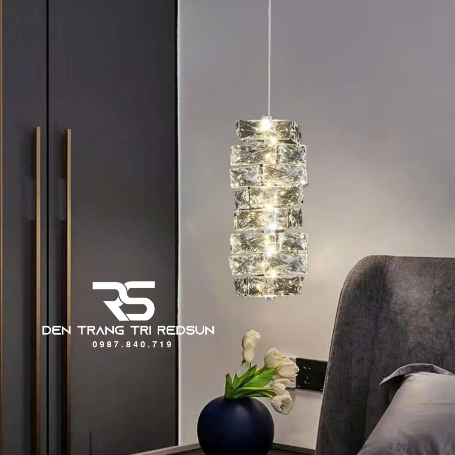 Đèn Thả Trần Lắp Phòng Khách, Phòng Ngủ, Bàn Ăn, Thông Tầng Cầu Thang Hiện Đại Chất Liệu Pha Lê HTK049