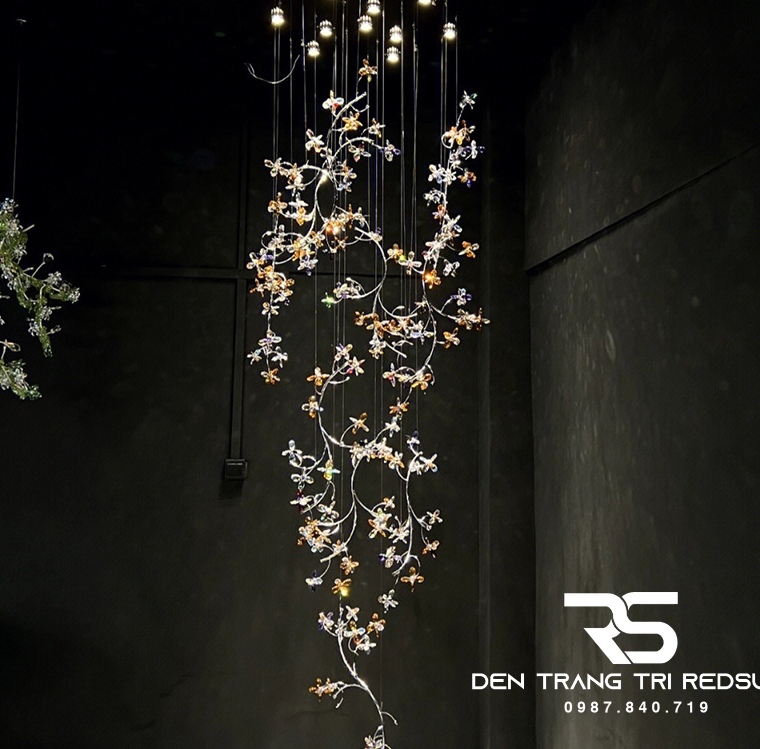Đèn Thả Thông Tầng Hiện Đại Dải Hoa Pha Lê HTK067 