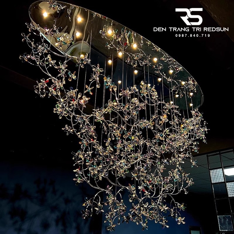Đèn Thả Thông Tầng Hiện Đại Dải Hoa Pha Lê HTK067 