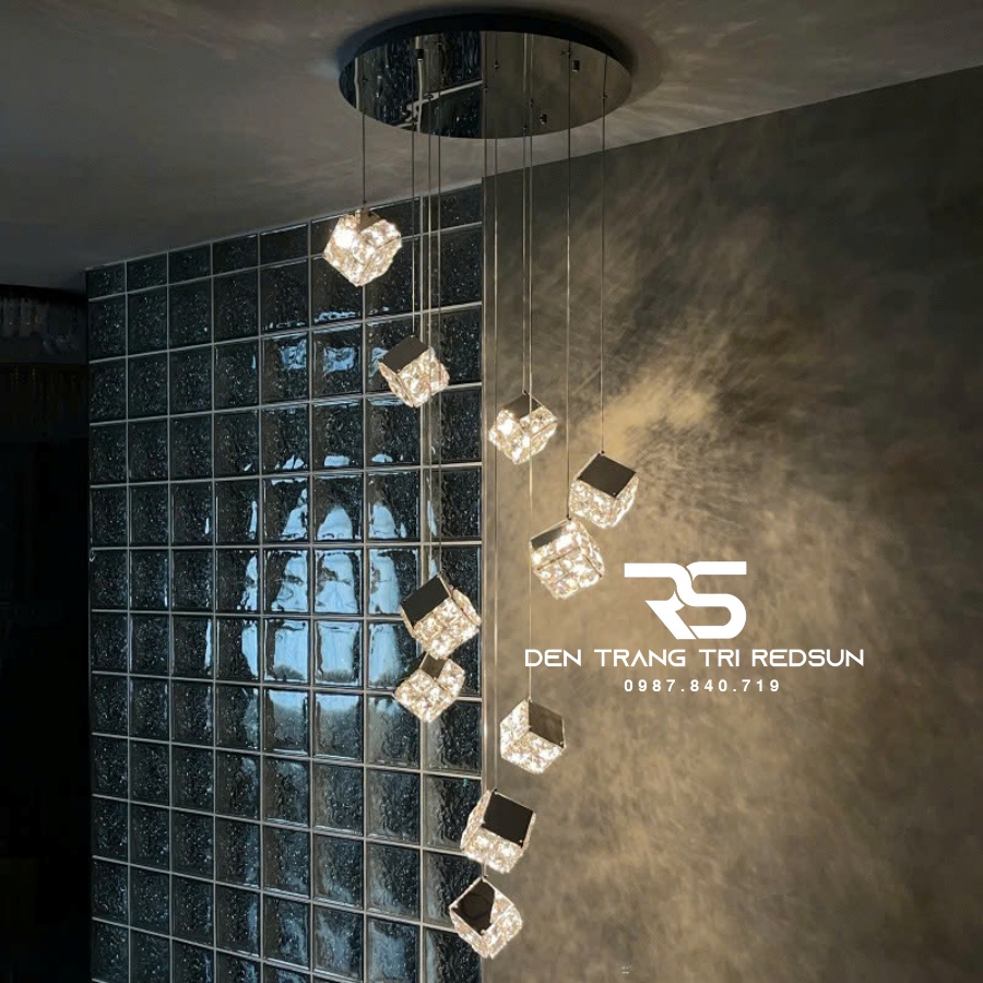 Đèn Thả Trần Lắp Phòng Khách, Phòng Ngủ, Thông Tầng Cầu Thang Hiện Đại Chất Liệu Pha Lê HTK070