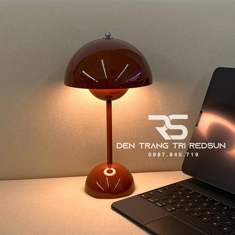 Đèn Bàn Hiện Đại Bắc Âu DB2069