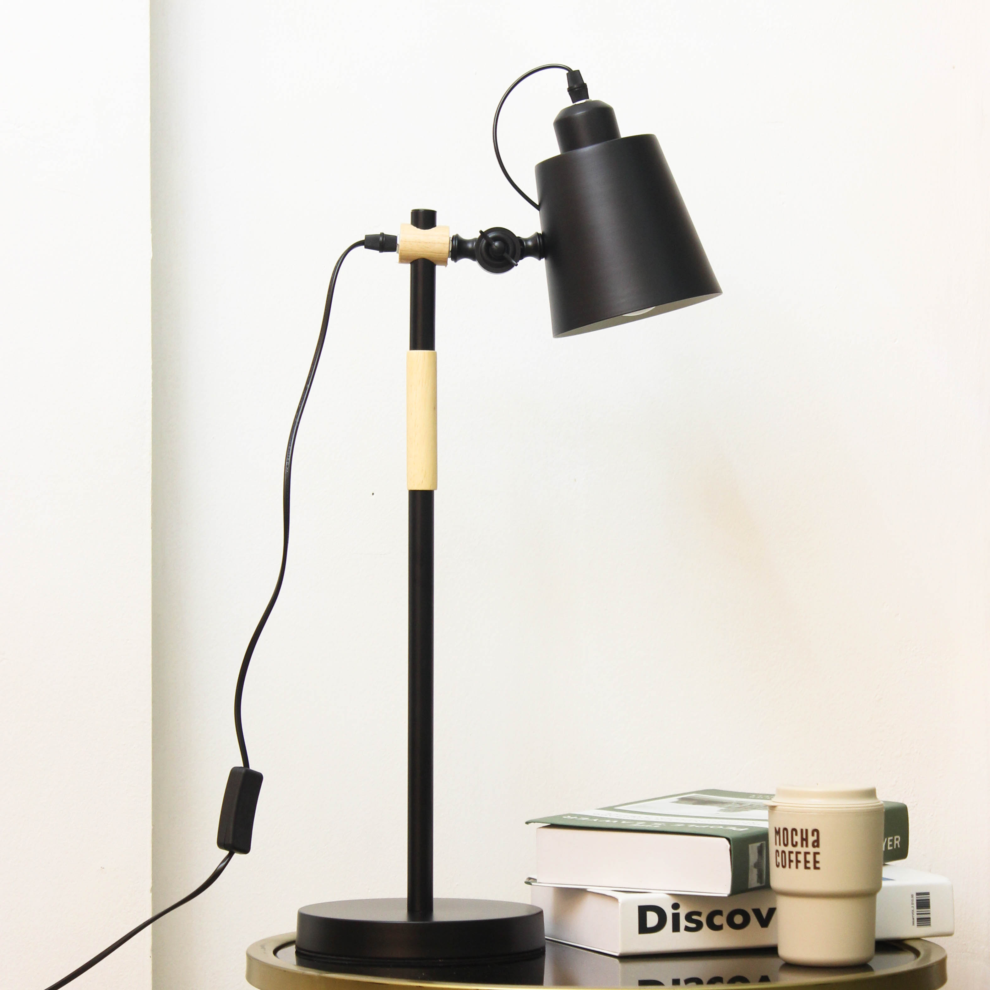 Đèn bàn hiện đại DB-C7106