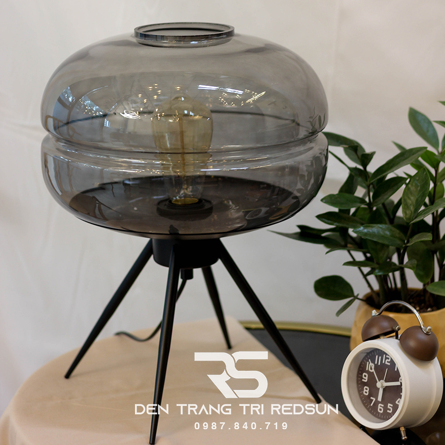 Đèn Bàn Hiện Đại Bắc Âu DB2006