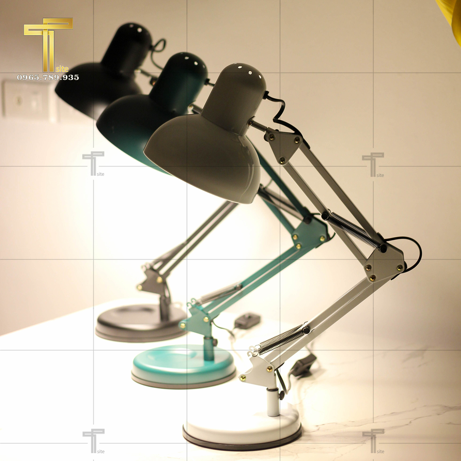 Đèn bàn hiện đại DB-C810