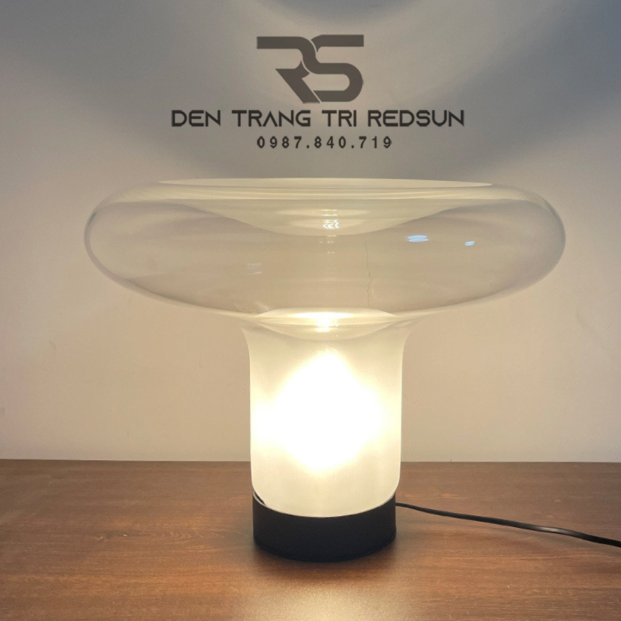 Đèn Bàn Hiện Đại Bắc Âu DB2094