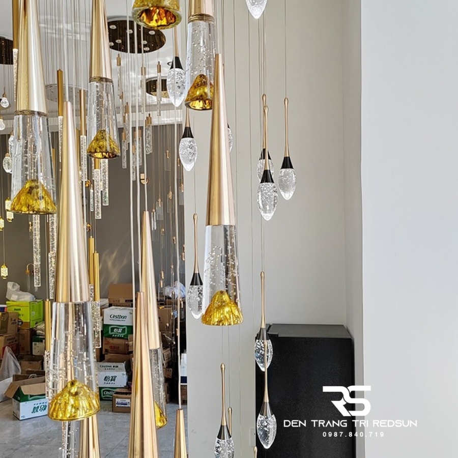 Đèn Thả Trần Lắp Phòng Khách, Phòng Ngủ, Thông Tầng Cầu Thang Hiện Đại Chất Liệu Pha Lê HTK059