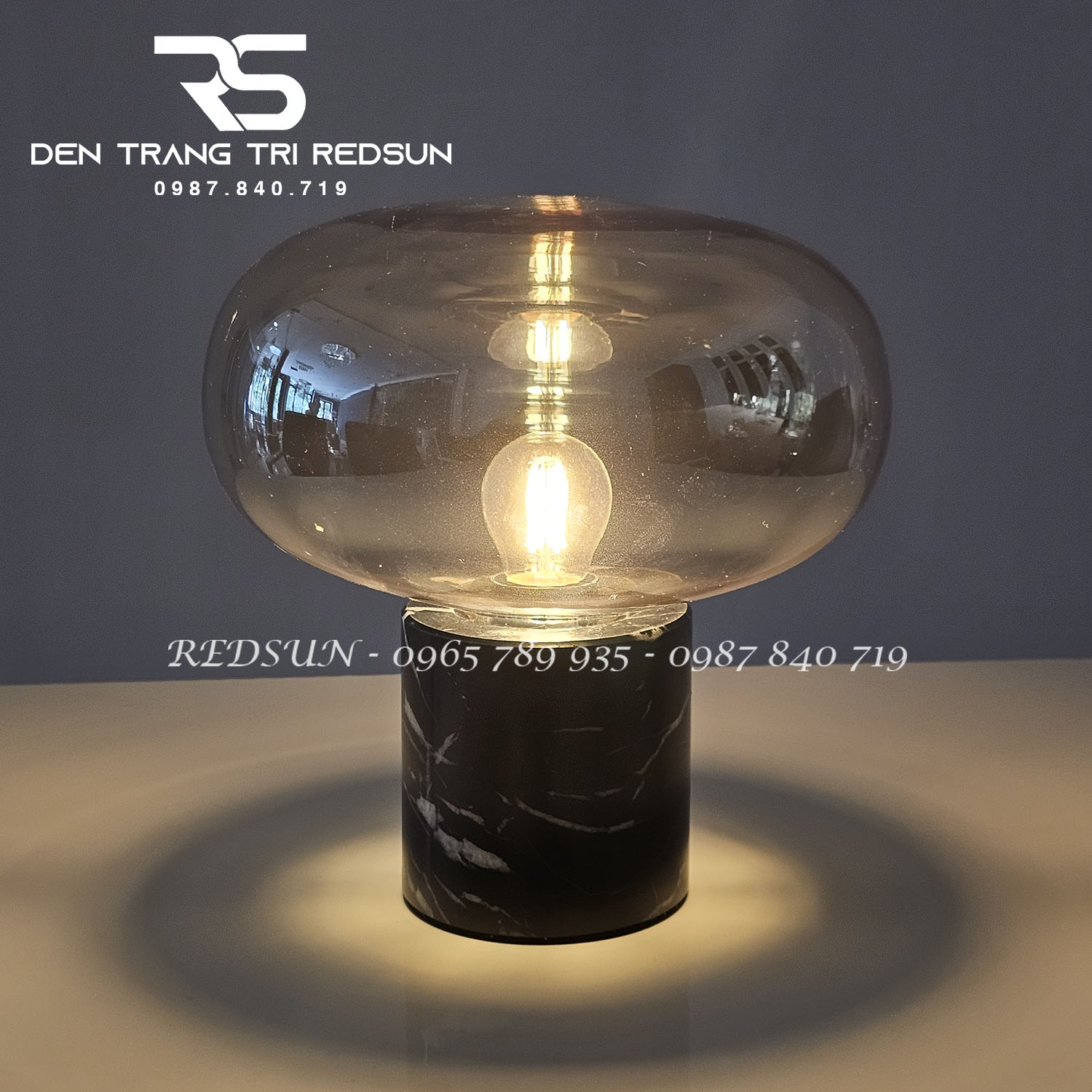 Đèn Bàn Hiện Đại Bắc Âu DB2062