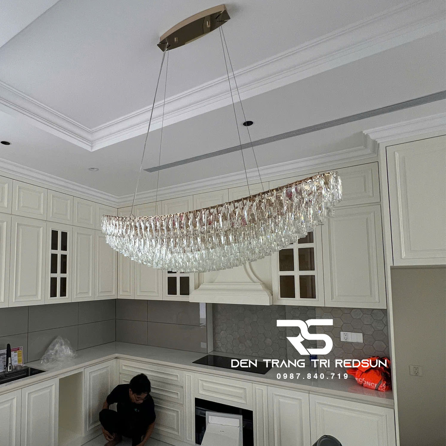 Đèn Chùm Pha Lê Cao Cấp Lắp Bàn Ăn, Bàn Đảo, Quầy Lễ Tân Phong Cách Hiện Đại TPL021