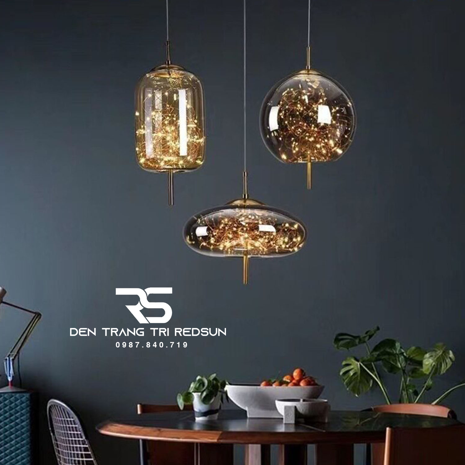 Đèn Thả Bàn Ăn, Bàn Đảo Hiện Đại Phong Cách Bắc Âu Chao Thủy Tinh Bầu Trời Sao CDT-T071