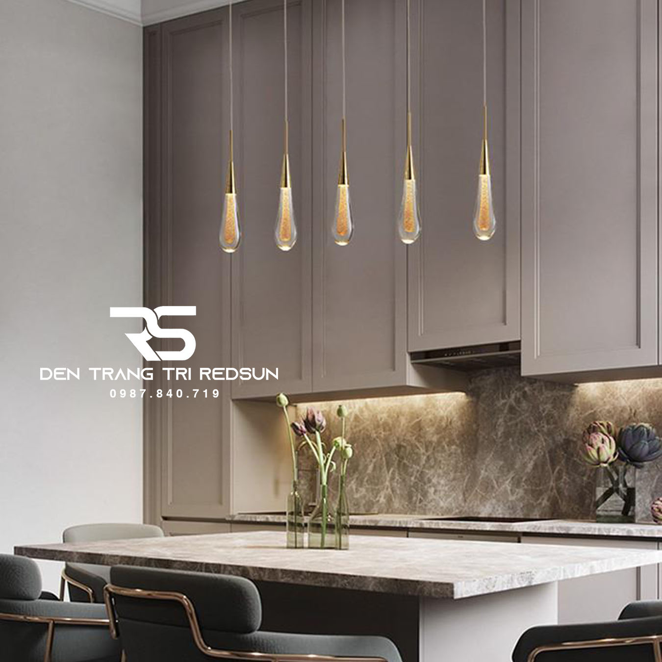 Đèn Thả Pha Lê Hiện Đại Lắp Thông Tầng Cầu Thang, Phòng Khách, Bàn Ăn HTK077