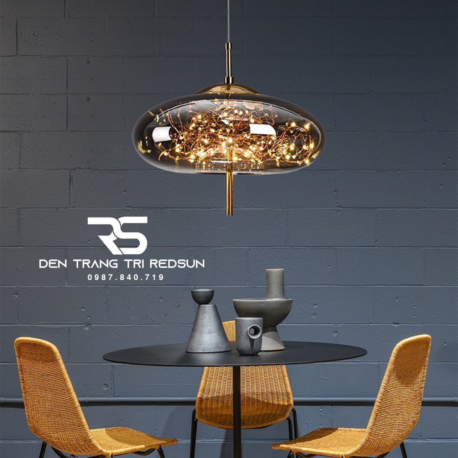 Đèn Thả Bàn Ăn, Bàn Đảo Hiện Đại Phong Cách Bắc Âu Chao Thủy Tinh Bầu Trời Sao CDT-T071