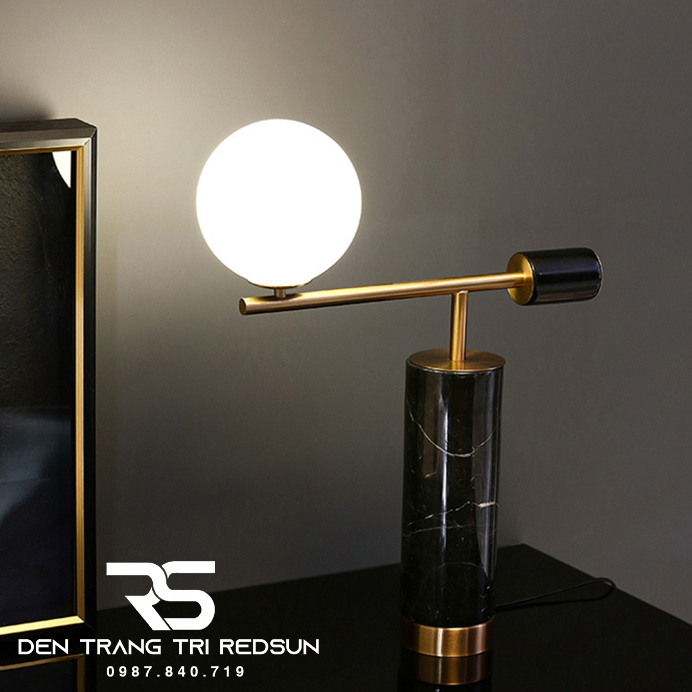 Đèn Bàn Hiện Đại Bắc Âu DB2008