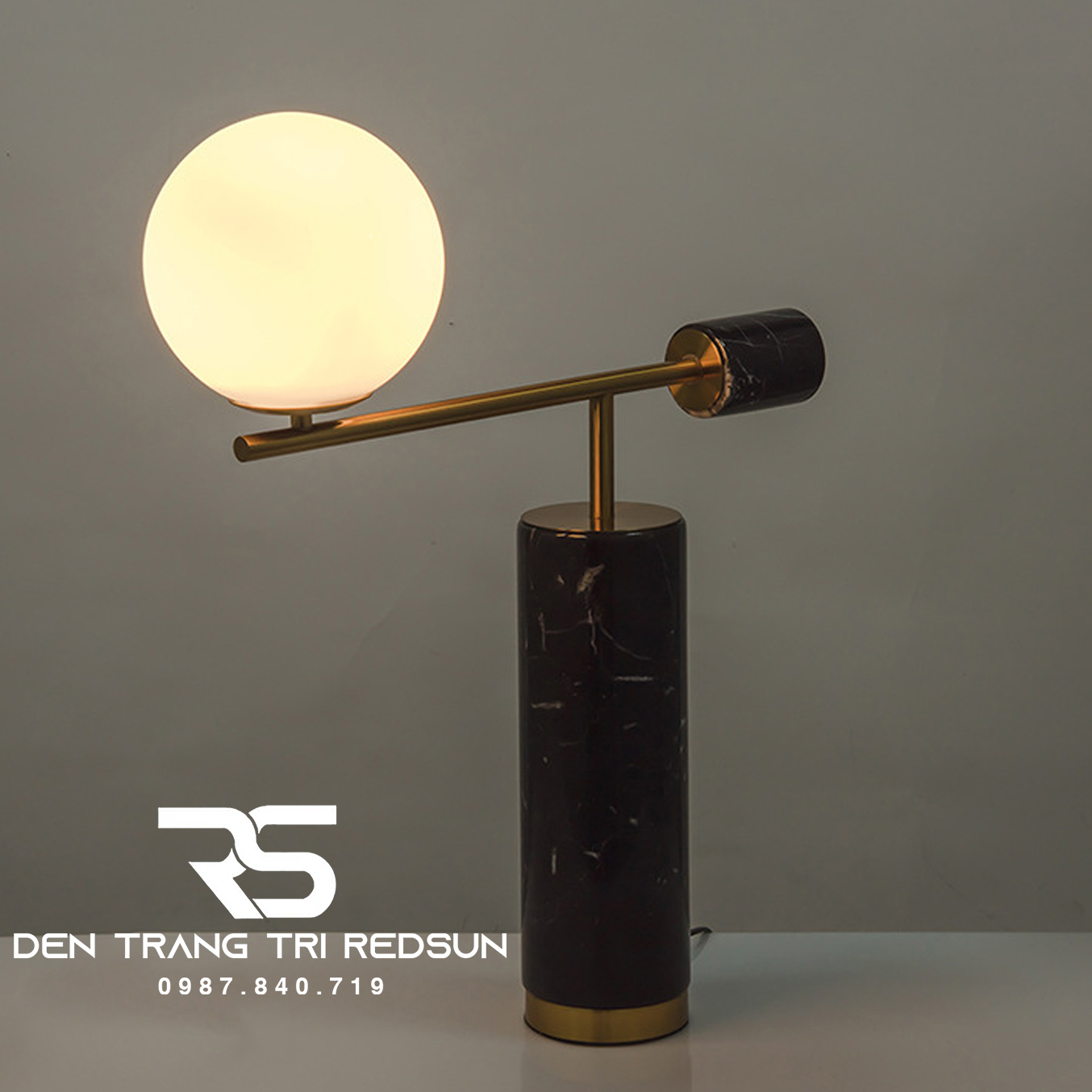 Đèn Bàn Hiện Đại Bắc Âu DB2008