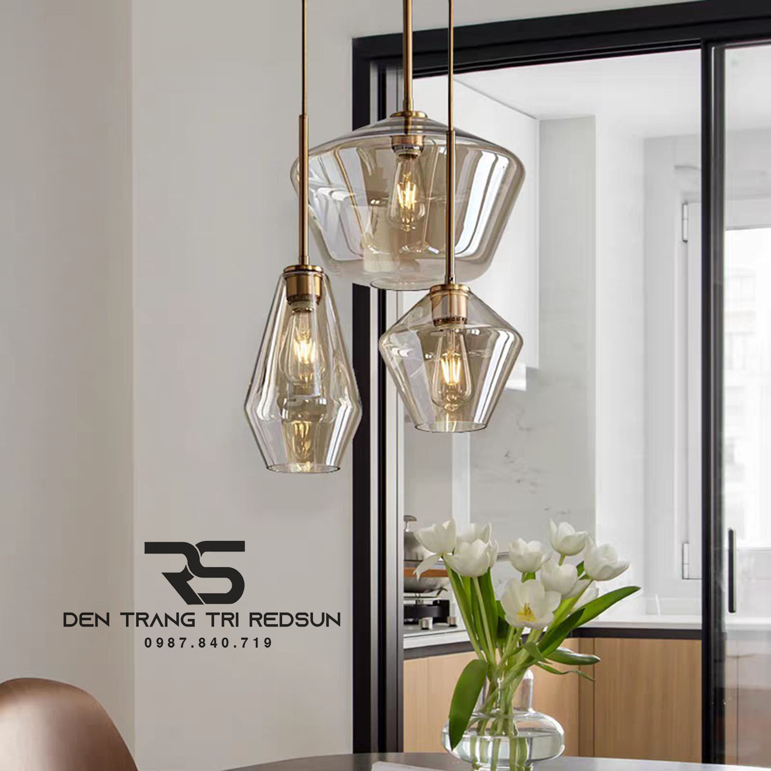Đèn Thả Phòng Khách, Phòng Ngủ, Bàn Ăn Phong Cách Bắc Âu Hiện Đại Chao Thủy Tinh CDT-T072