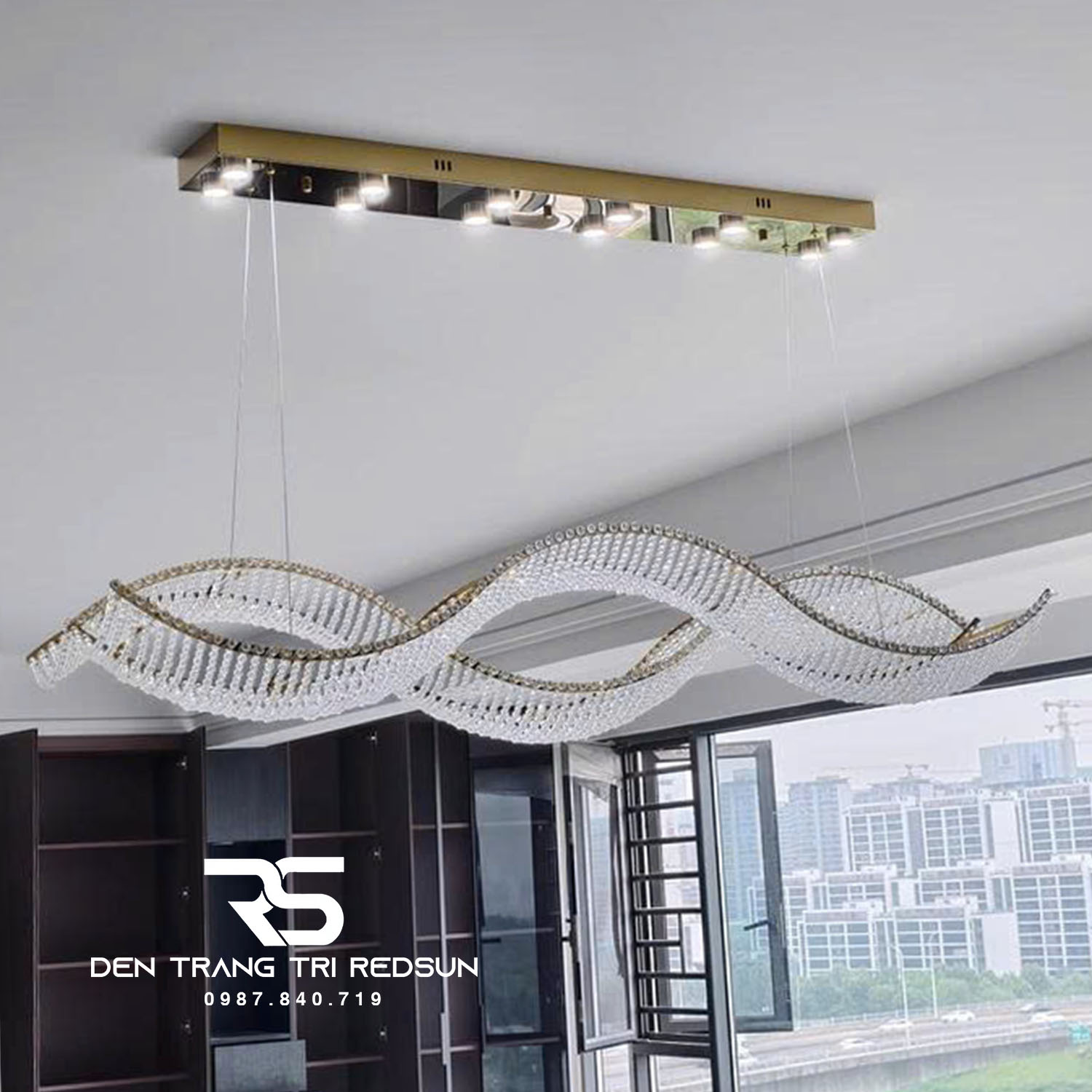 Đèn Chùm Pha Lê Thả Bàn Ăn, Bàn Đảo Hiện Đại Phong Cách Bắc Âu Lượn Sóng DCP-013