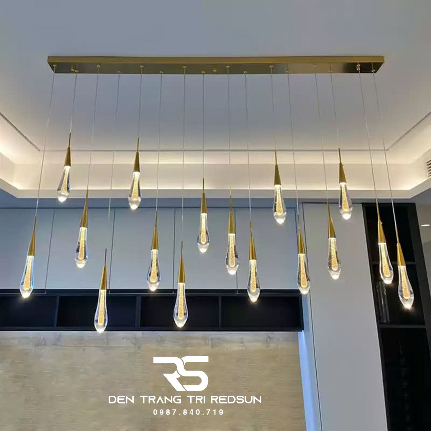 Đèn Thả Pha Lê Hiện Đại Lắp Thông Tầng Cầu Thang, Phòng Khách, Bàn Ăn HTK077