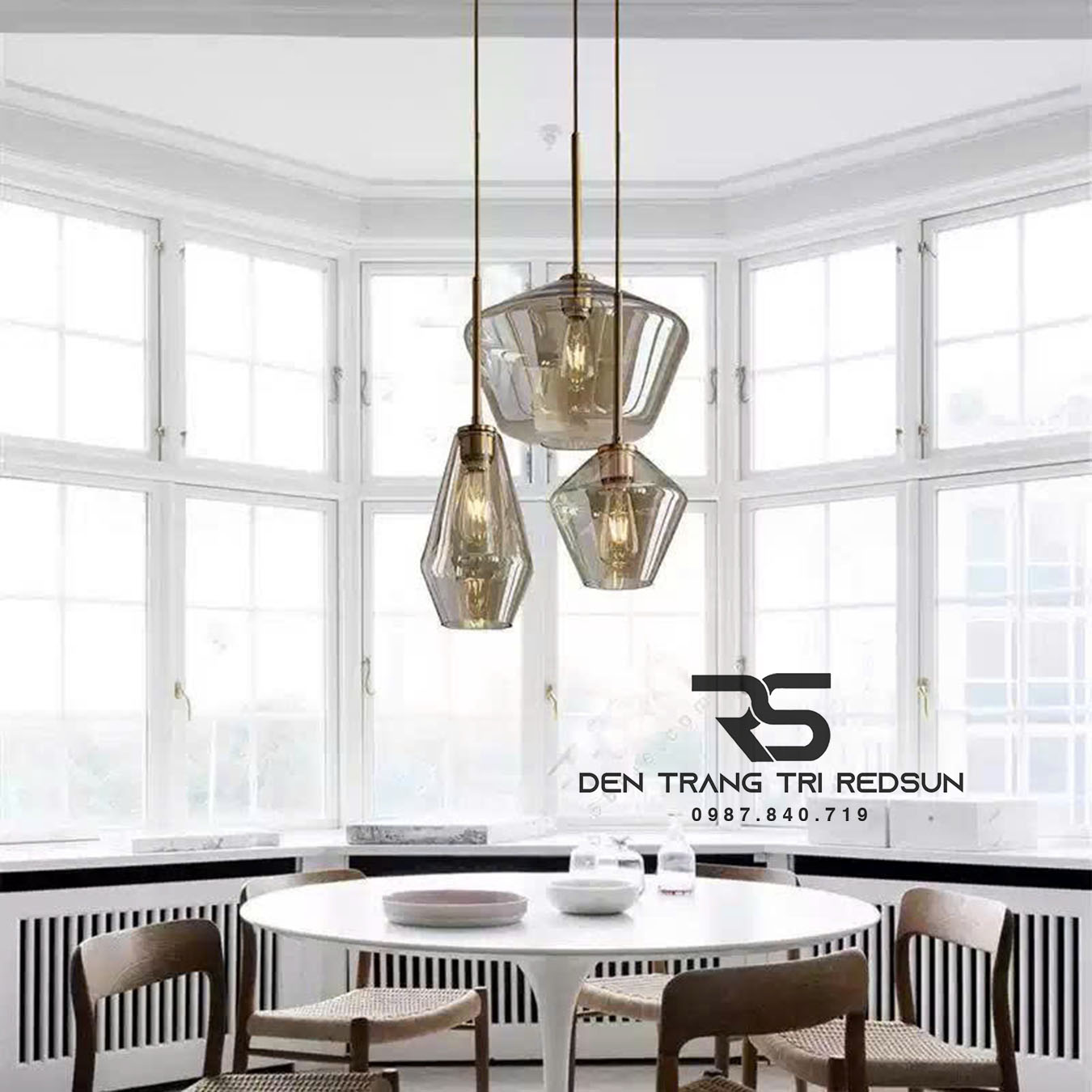 Đèn Thả Phòng Khách, Phòng Ngủ, Bàn Ăn Phong Cách Bắc Âu Hiện Đại Chao Thủy Tinh CDT-T072