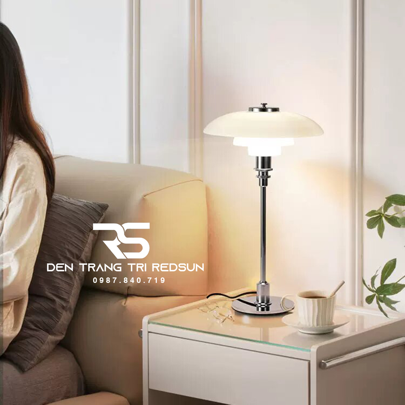 Đèn Bàn Hiện Đại Bắc Âu DB2096