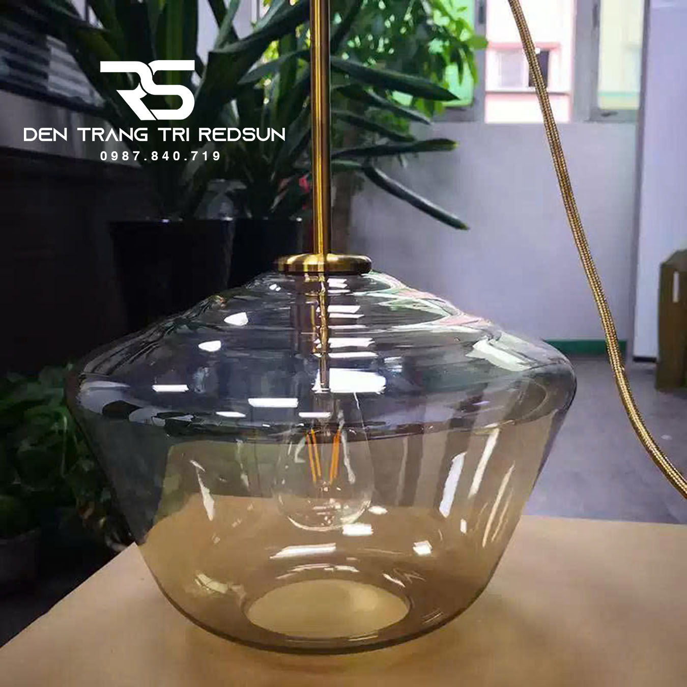 Đèn Thả Phòng Khách, Phòng Ngủ, Bàn Ăn Phong Cách Bắc Âu Hiện Đại Chao Thủy Tinh CDT-T072