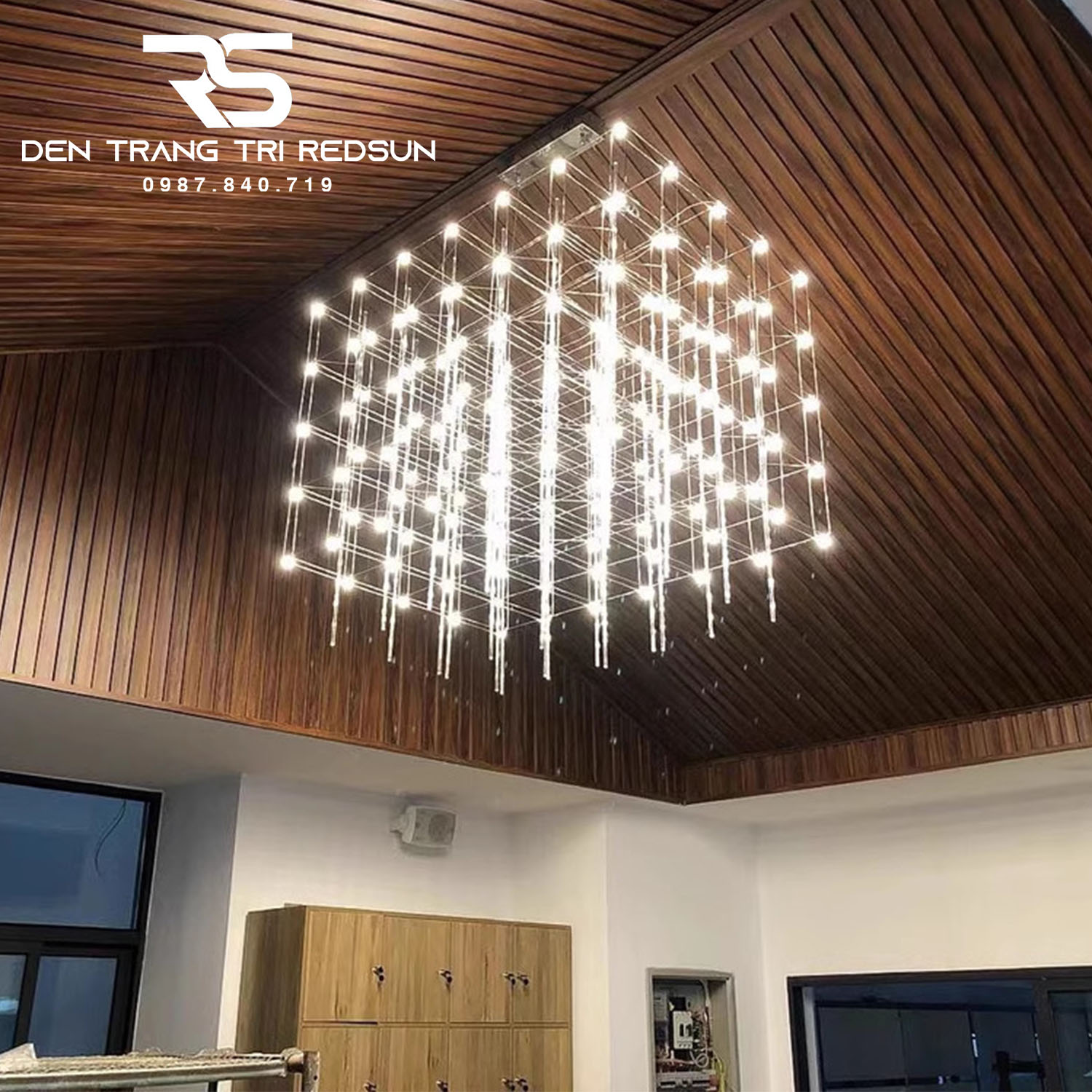 Đèn Chùm Lắp Thông Tầng, Sảnh Khách Sạn Phong Cách Bắc Âu Hiện Đại Bầu Trời Đầy Sao DC-T086