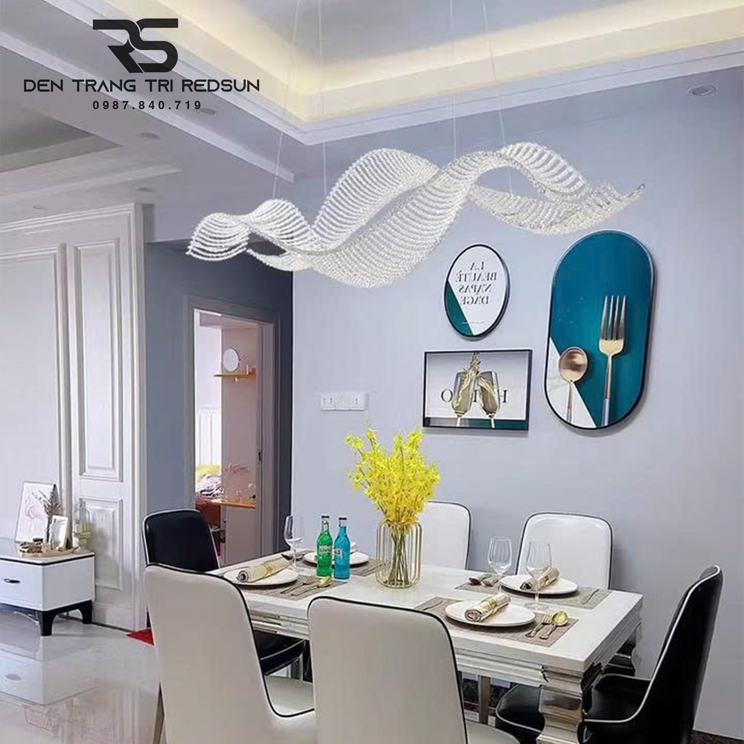 Đèn Chùm Pha Lê Thả Bàn Ăn, Bàn Đảo Hiện Đại Phong Cách Bắc Âu Lượn Sóng DCP-013