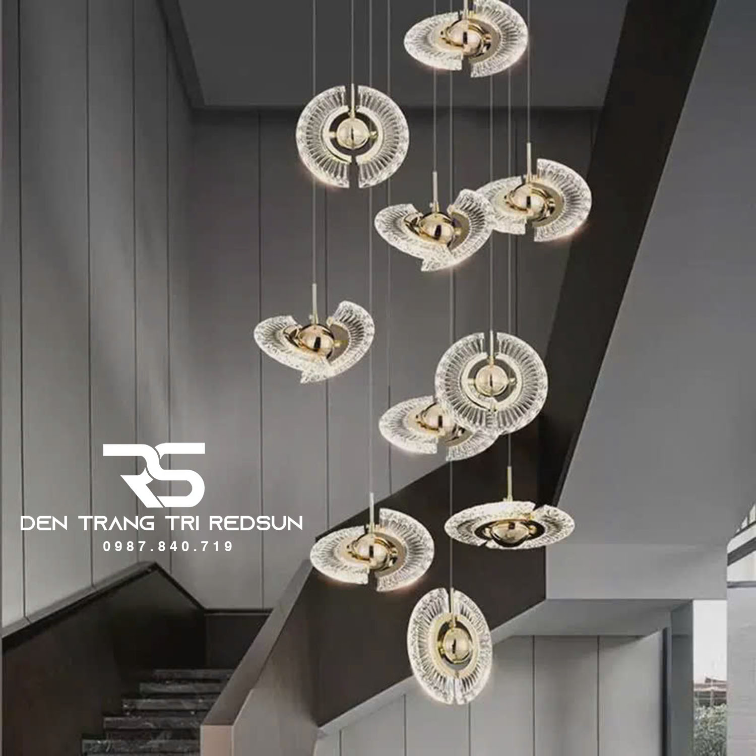 Đèn Thả Trần Hiện Đại Lắp Thông Tầng Cầu Thang, Phòng Khách, Bàn Ăn Chất Liệu Acrylic HTK072