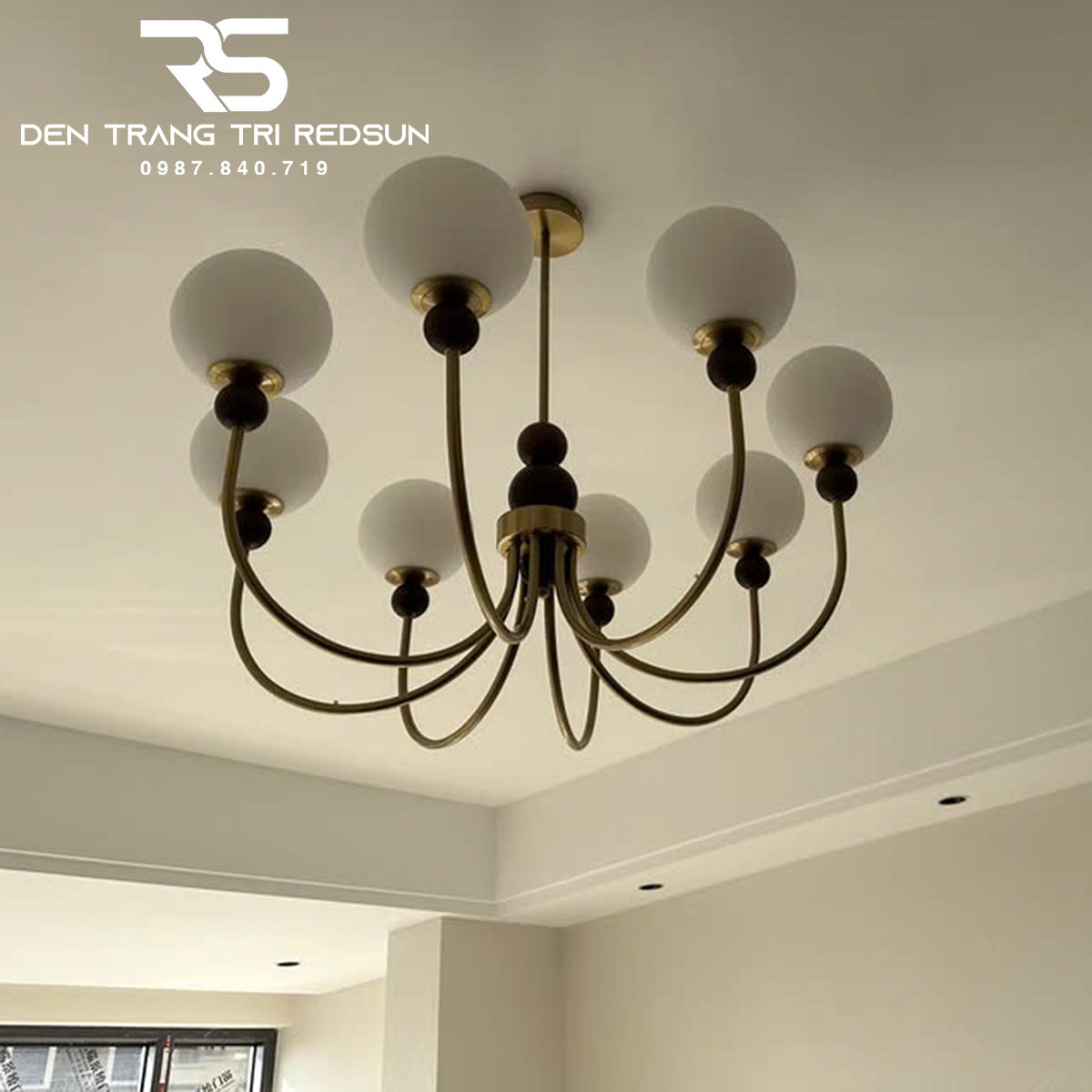 Đèn Chùm Phòng Khách Hiện Đại Chao Thuỷ Tinh N8038/8