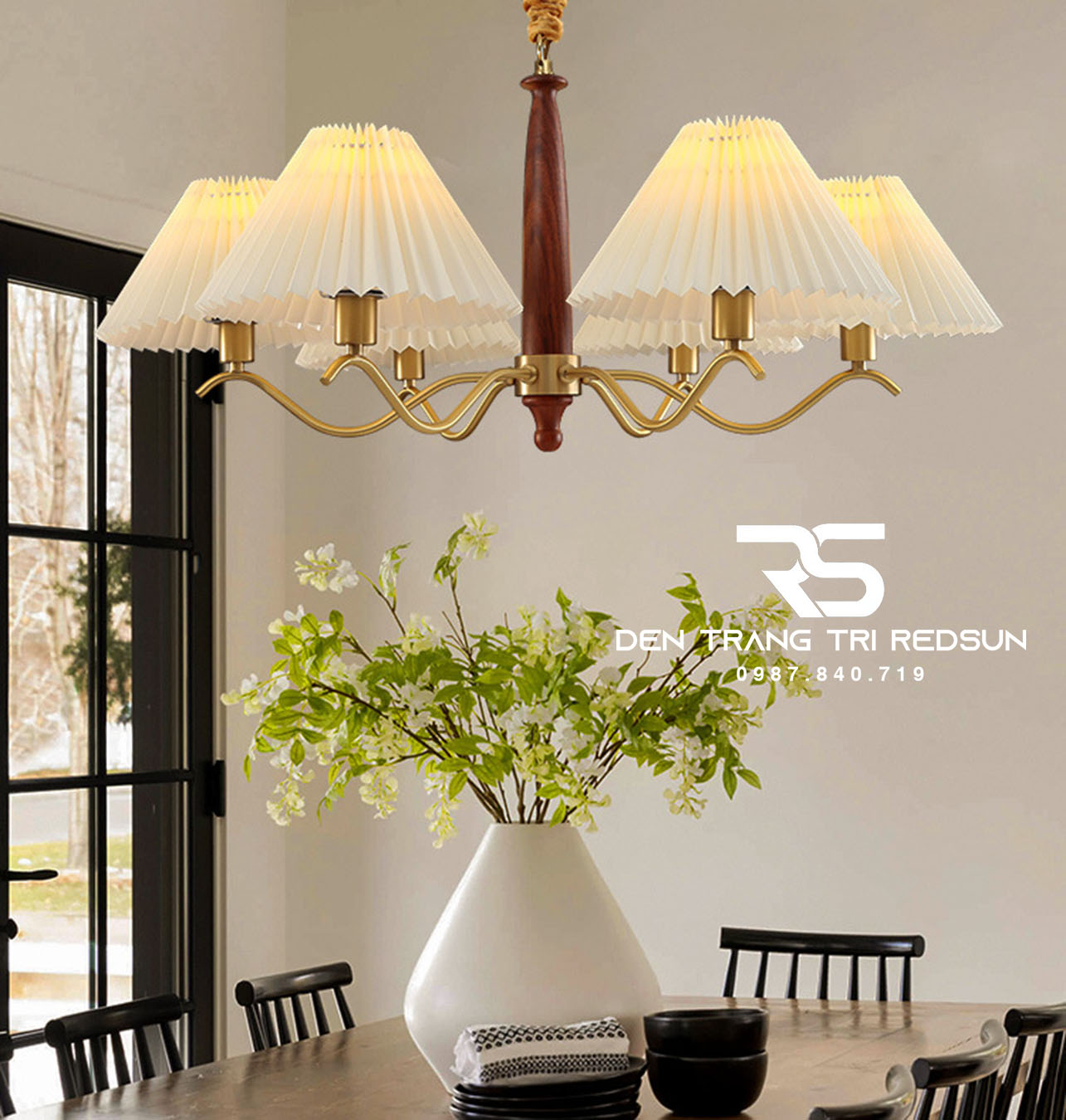 Đèn Chùm Phòng Khách Hiện Đại Phong Cách Indochine Chao Vải N2202