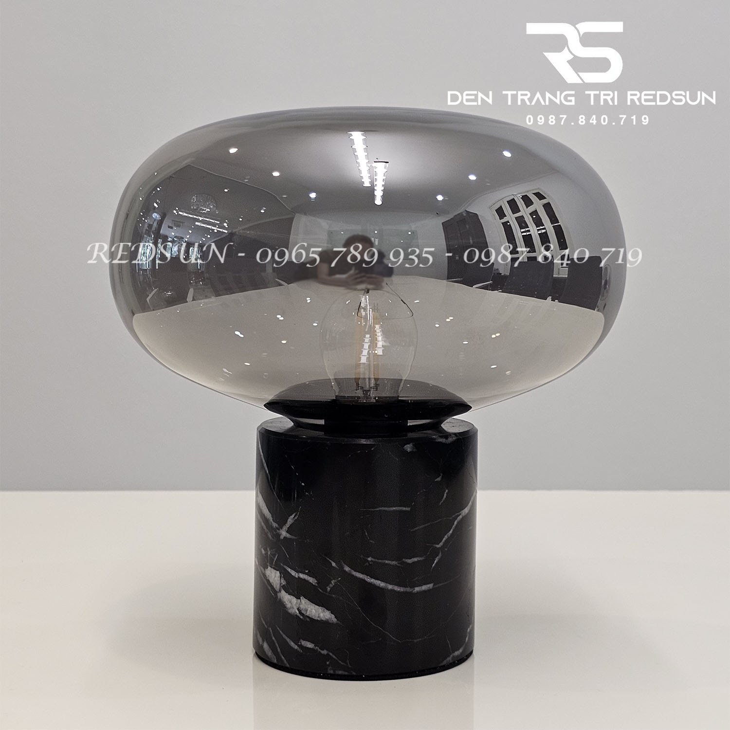 Đèn Bàn Hiện Đại Bắc Âu DB2062