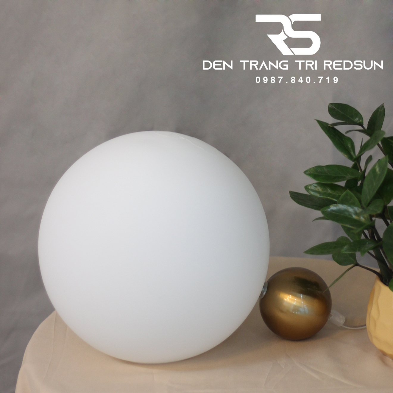 Đèn Bàn Hiện Đại Bắc Âu DB2001