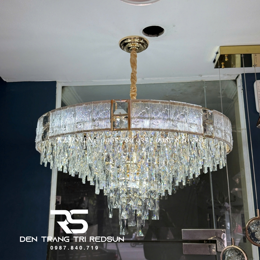 Đèn Chùm Trang Trí Phòng Khách, Sảnh Chờ, Phòng Ăn, Phòng Ngủ Chất Liệu Pha Lê Phong Cách Bắc Âu DCP-011
