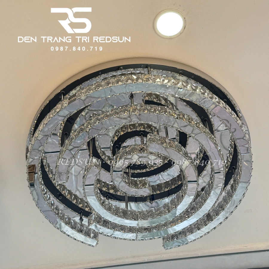 Đèn Mâm Pha Lê Ốp Trần Phòng Khách Hiện Đại M9185