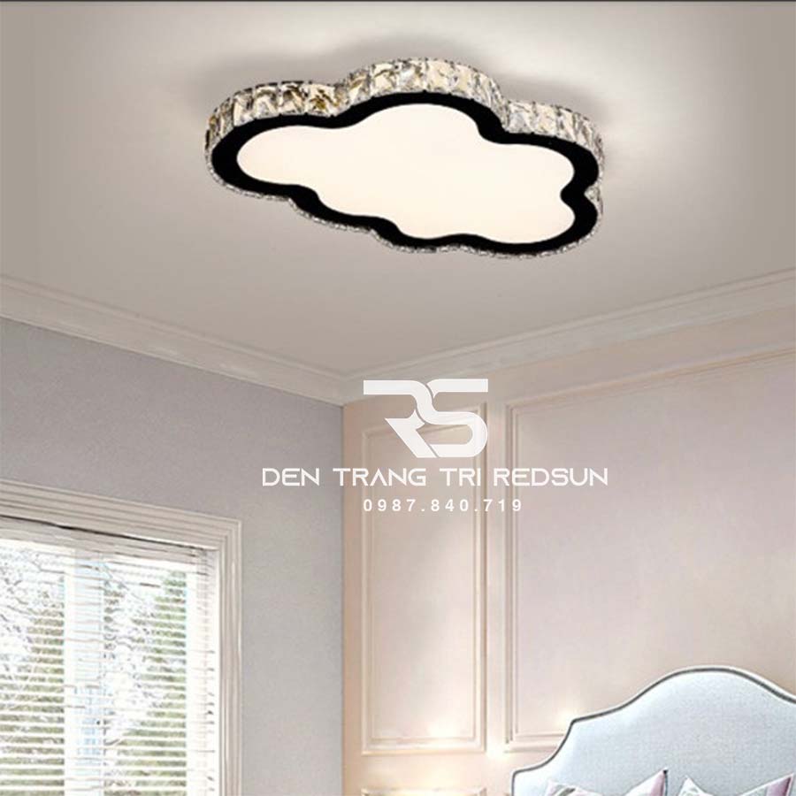 Đèn Mâm Pha Lê Ốp Trần Phòng Khách Hiện Đại MKPL-017