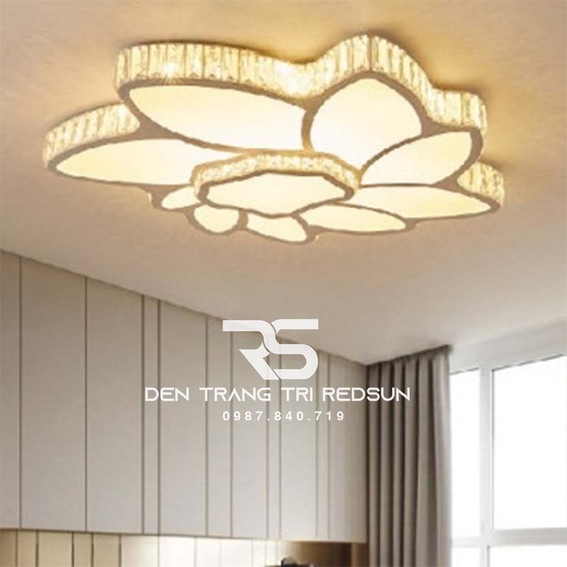 Đèn Mâm Mica Pha Lê Ốp Trần Phòng Khách Hiện Đại MKPL-044