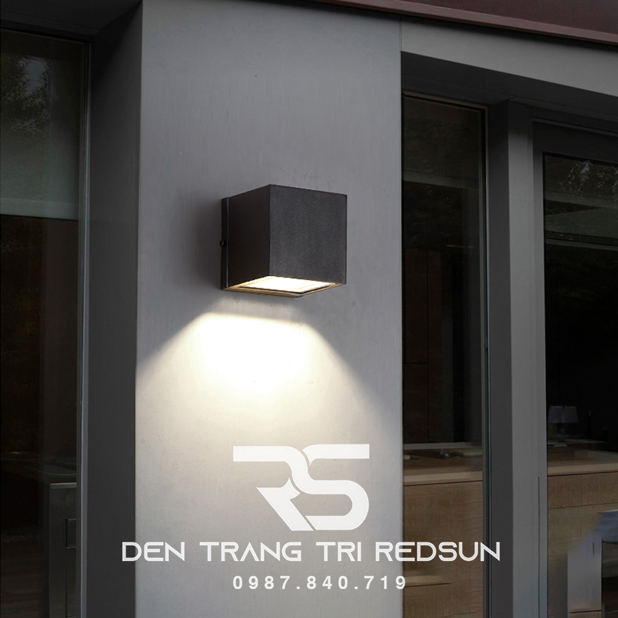 Đèn tường hiện đại lắp sân vườn LT_011.1